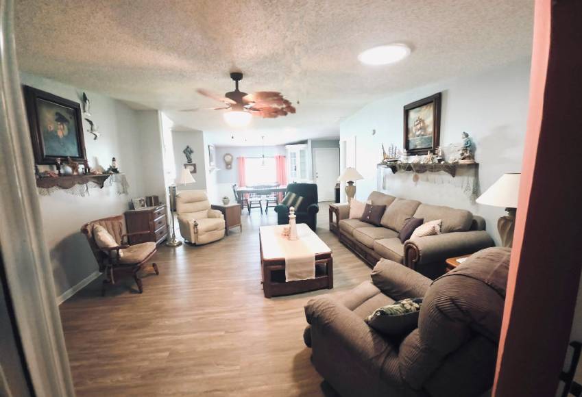 4357 Doral Ct. a Lakeland, FL Mobile or Manufactured Home for Sale